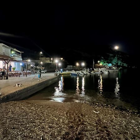 Mastiha Seaside Emporios Apartments Emporeios  Экстерьер фото