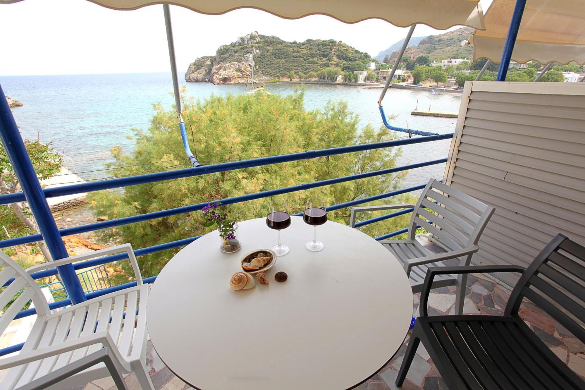 Mastiha Seaside Emporios Apartments Emporeios  Экстерьер фото